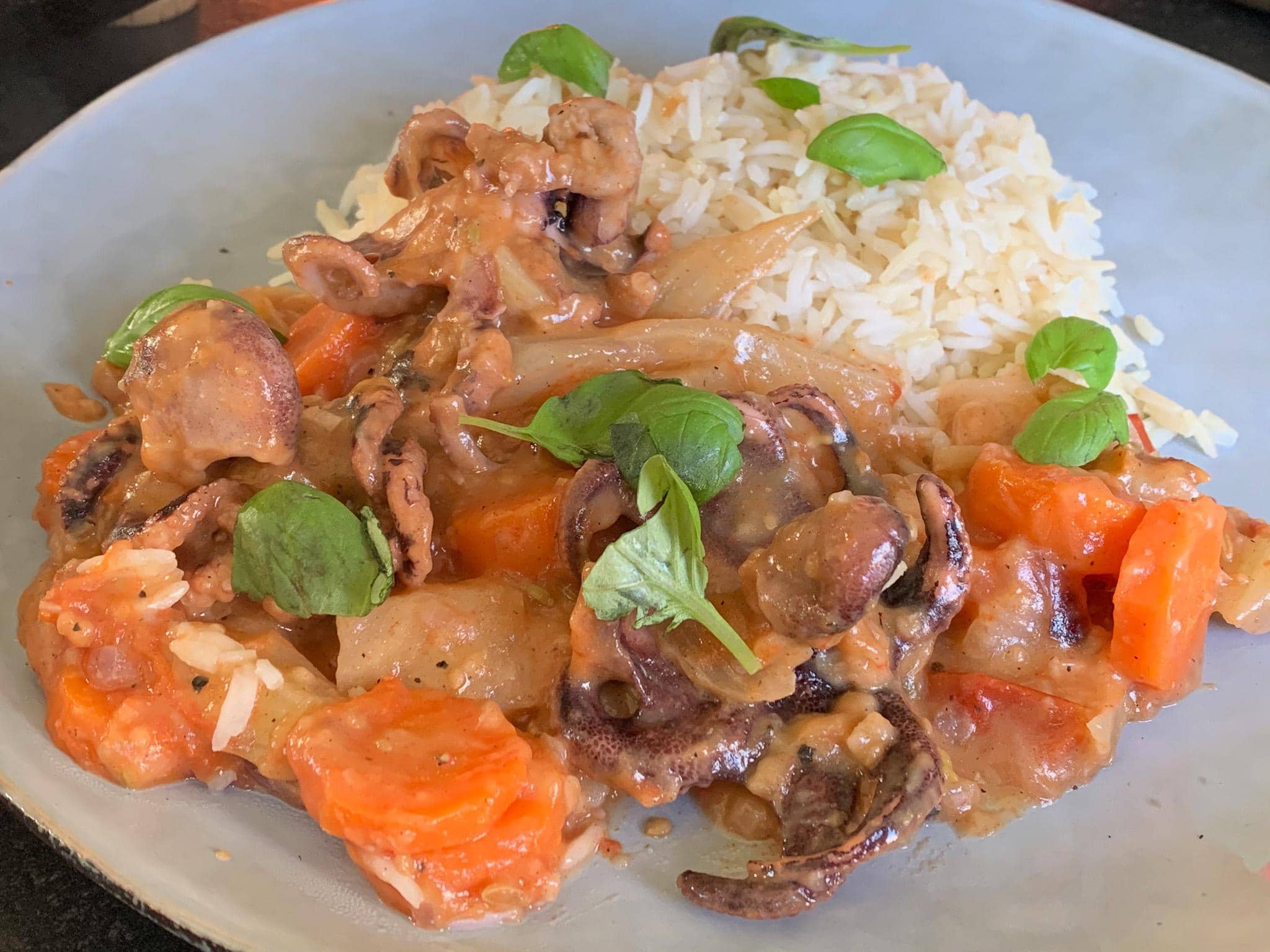 Spaans inktvisstoofpotje met rijst