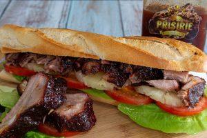 Ribsandwiches met Prisirie Spareribsaus