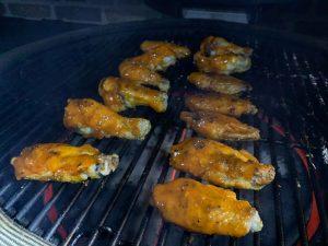 Easy Buffalo Wings hot & spicy op de barbecue