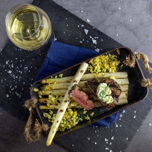 Haasbiefstuk met kruidenkorst