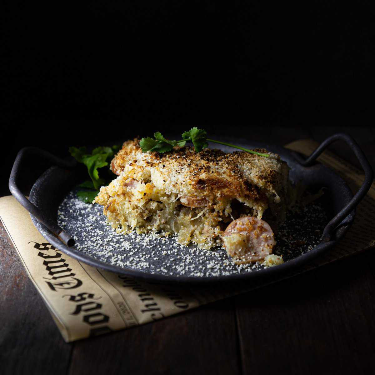 Zuurkoolschotel met rookworst