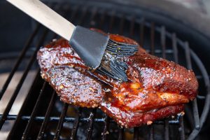 Oosters buikspak glazen op de kamado