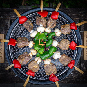 Spiesjes op de shichirin