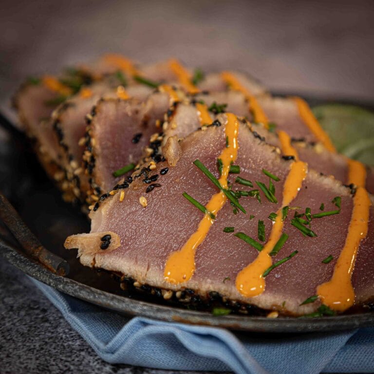 Tonijntataki in sesamkorst